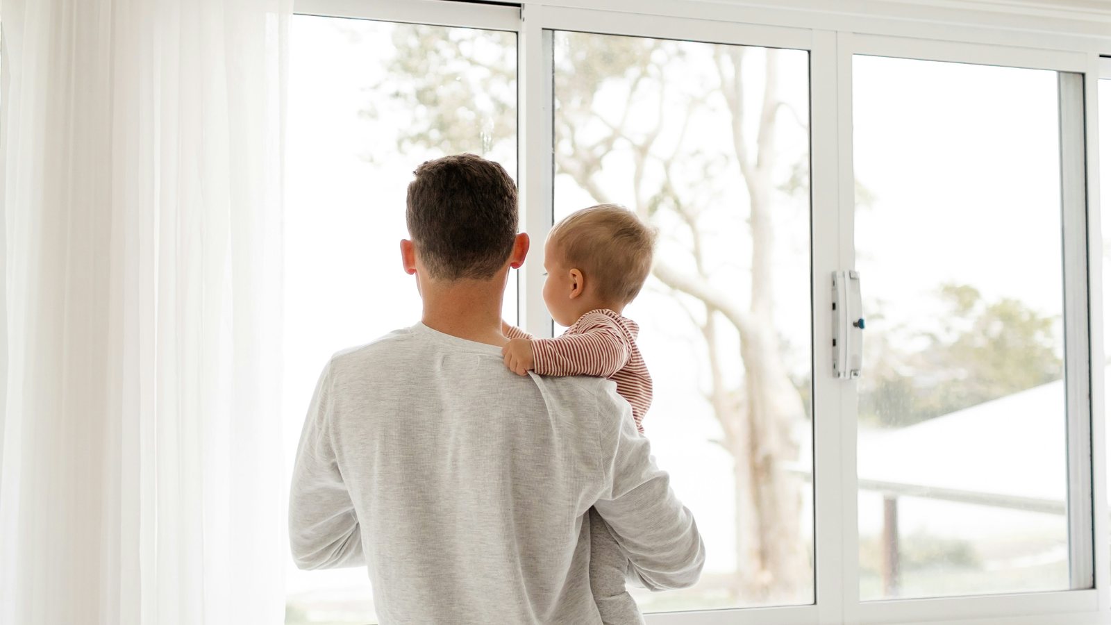 Paternity Leave Playbook (Week-by-Week)